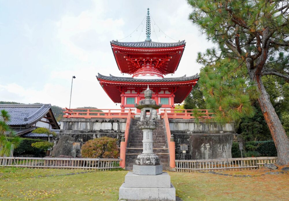 Shingyo Hoto in Daikakuji Temple
